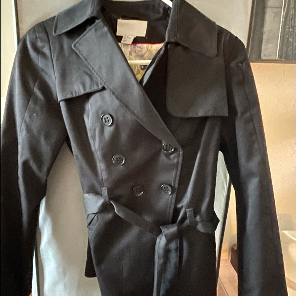 H&M cropped trench coat